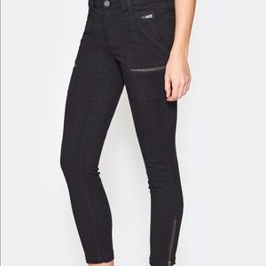 Joie Park Skinny Zipper detail
